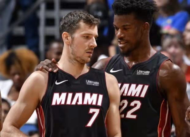 对彼此的高 对彼此的高