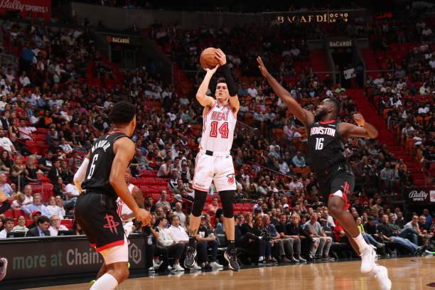 仅包含现金 仅包含现金