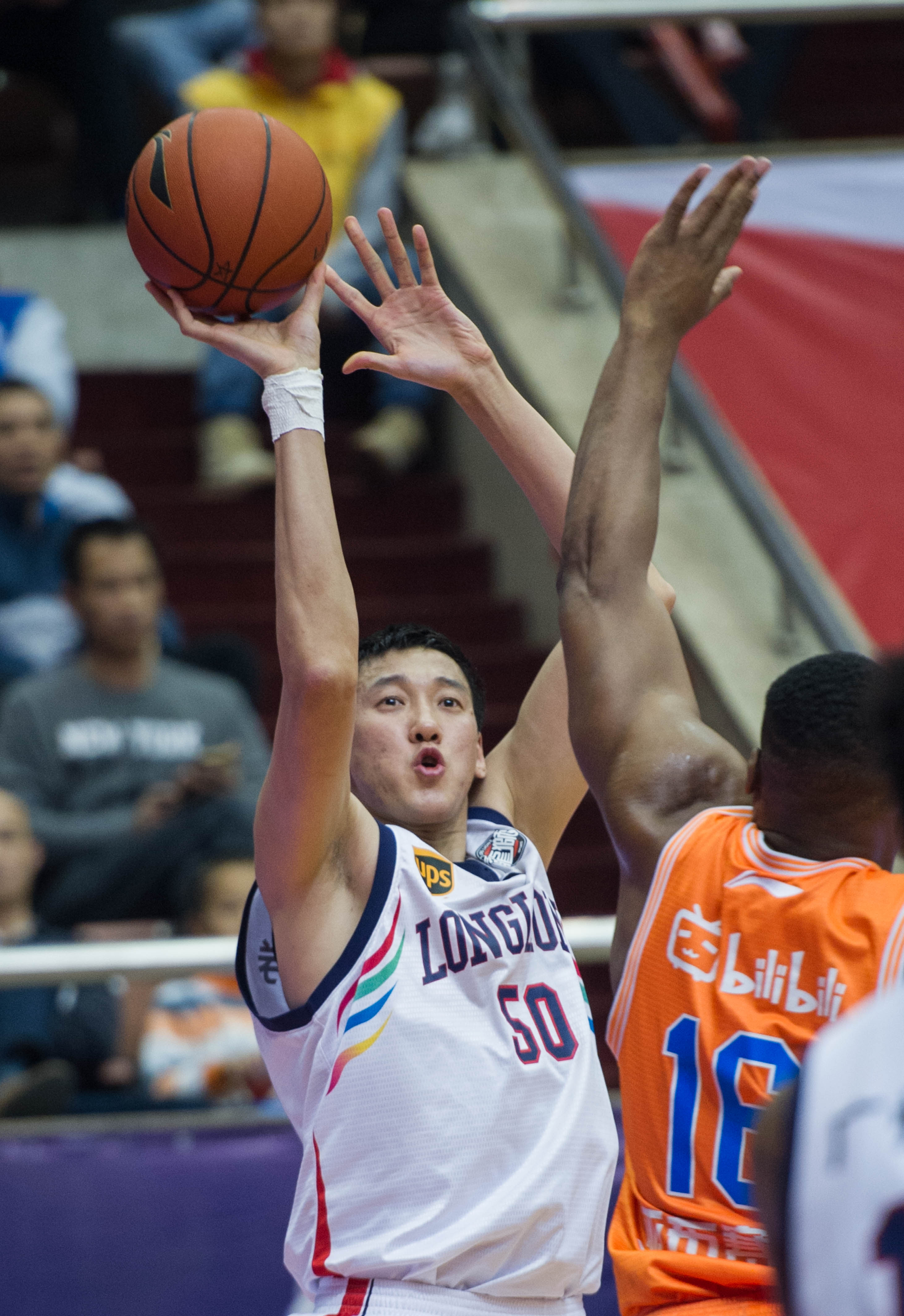 与更衣室的 与更衣室的